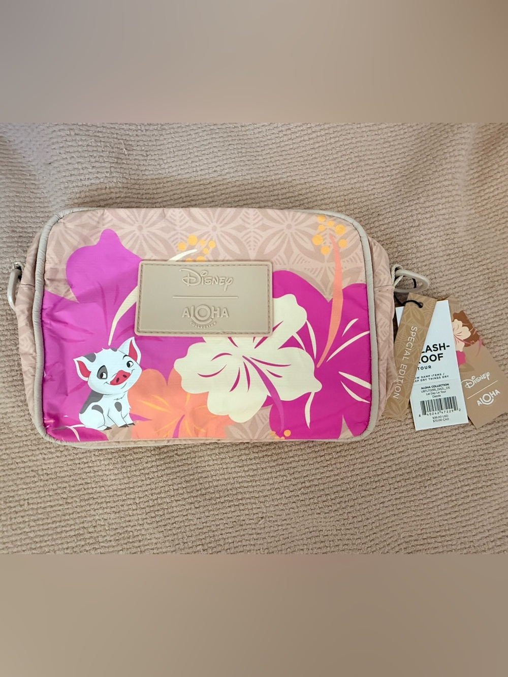 NWT ALOHA Collection x Disney Moana Pink Hibiscus Le Tour Crossbody